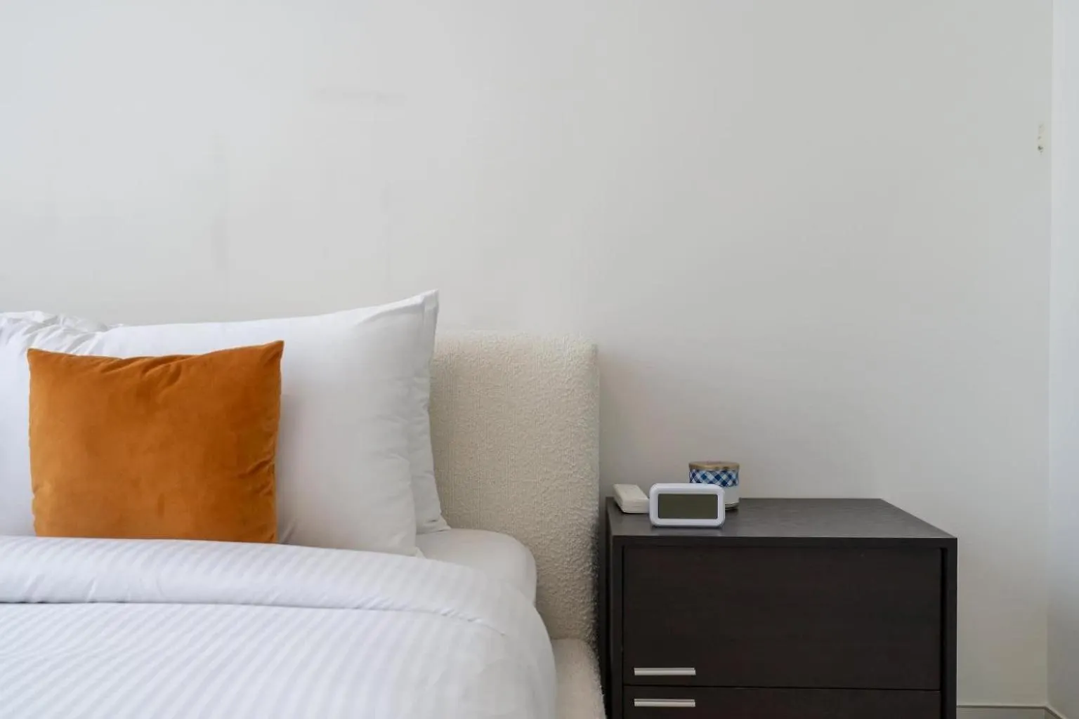 Apartment Weekly Rate - Centrally Located 1 Bed With Lagoon Access And Balcony In District One Dubai United Arab Emirates