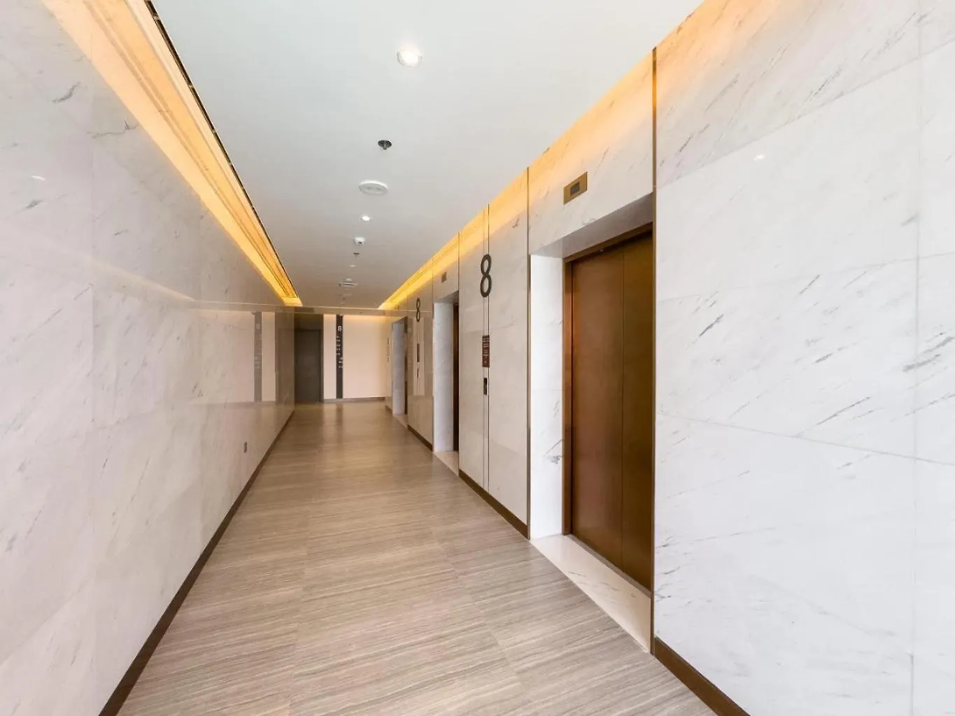Weekly Rate - Centrally Located 1 Bed With Lagoon Access And Balcony In District One Dubai United Arab Emirates
